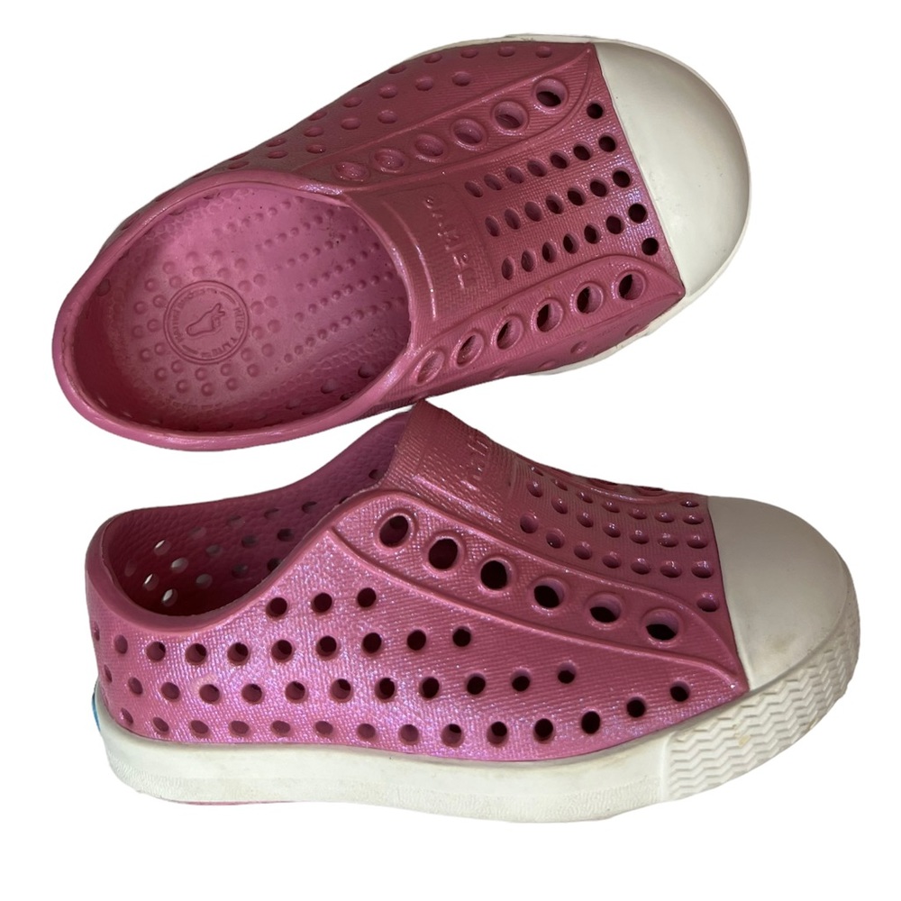 Native Shoes Jefferson Pink Iridescent Kids Lightweight Sneaker 4C